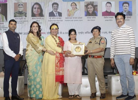'पत्रकारिता समागम' और 'पीटीजी अचीवर्स प्राइड अवार्ड 2026' में सम्मानित हुई हस्तियां
